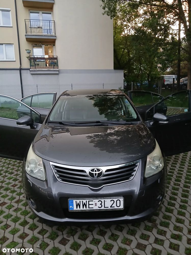 Toyota Avensis 2.0 Prestige NAVI - 3