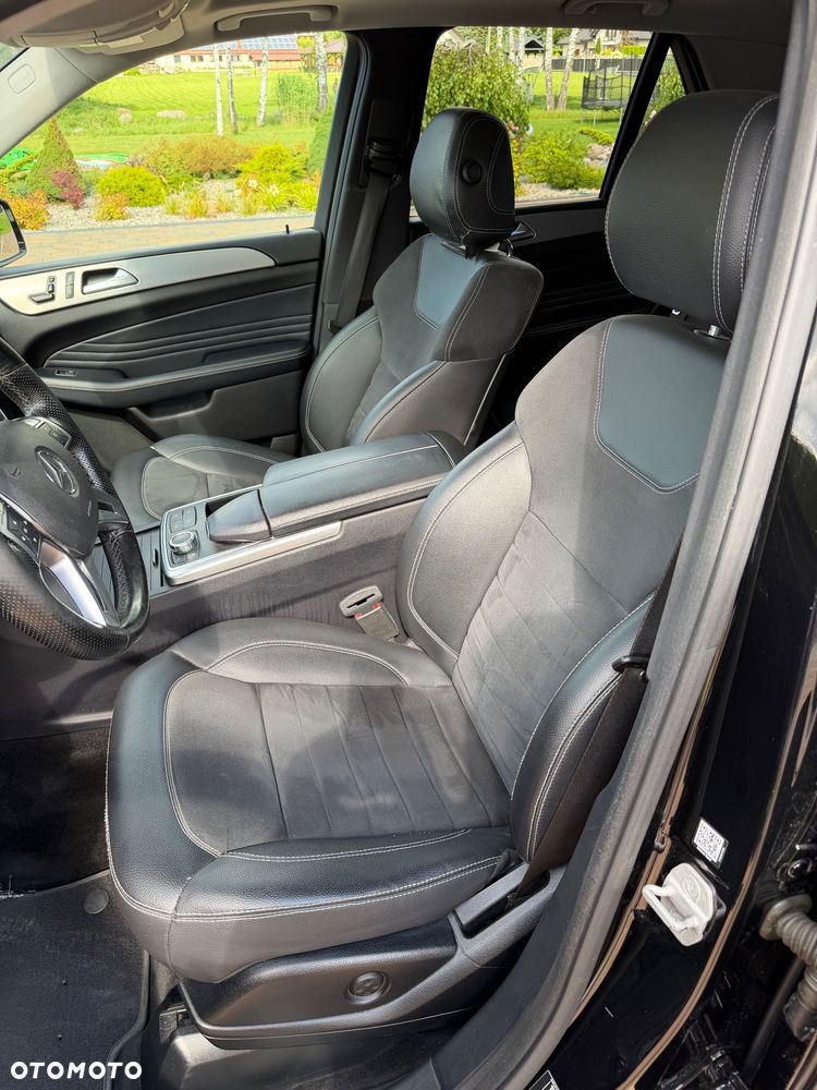 Mercedes-Benz ML 350 BlueTec 4-Matic - 9