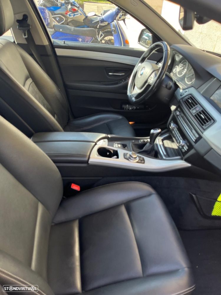 BMW 520 d Line Luxury - 6