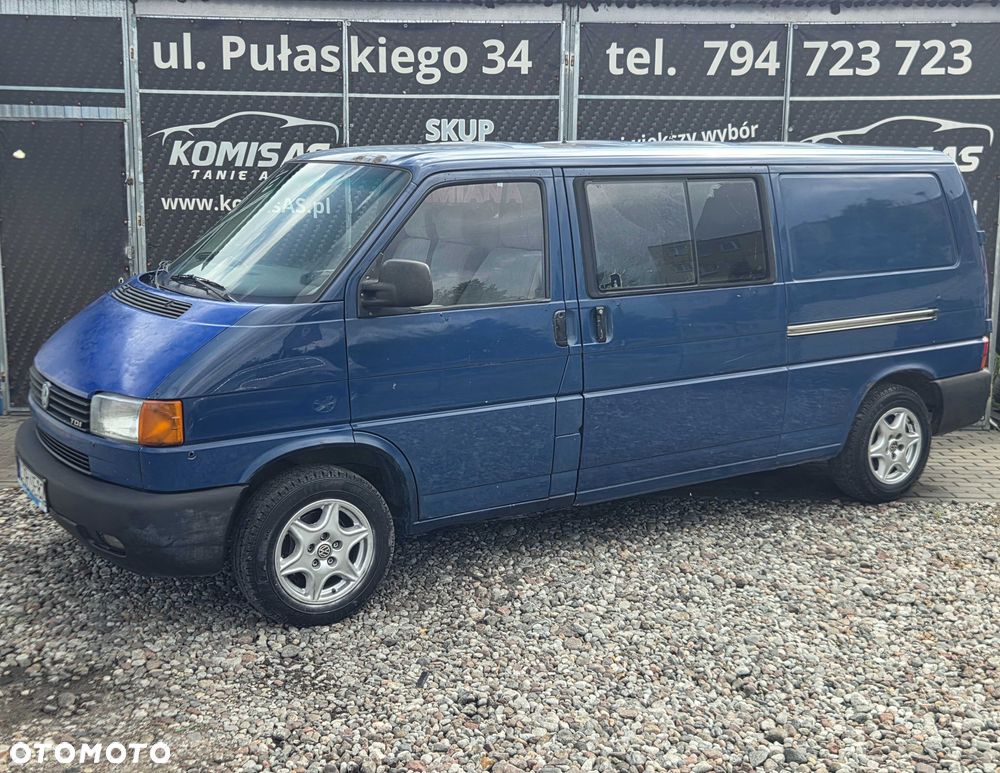 Volkswagen Transporter - 1