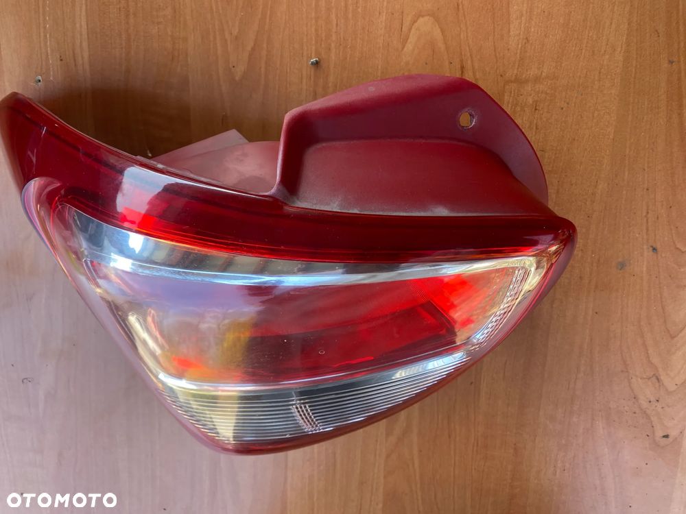 LAMPA TYŁ TYLNA PRAWA LUB LEWA HYUNDAI I10 II - 6