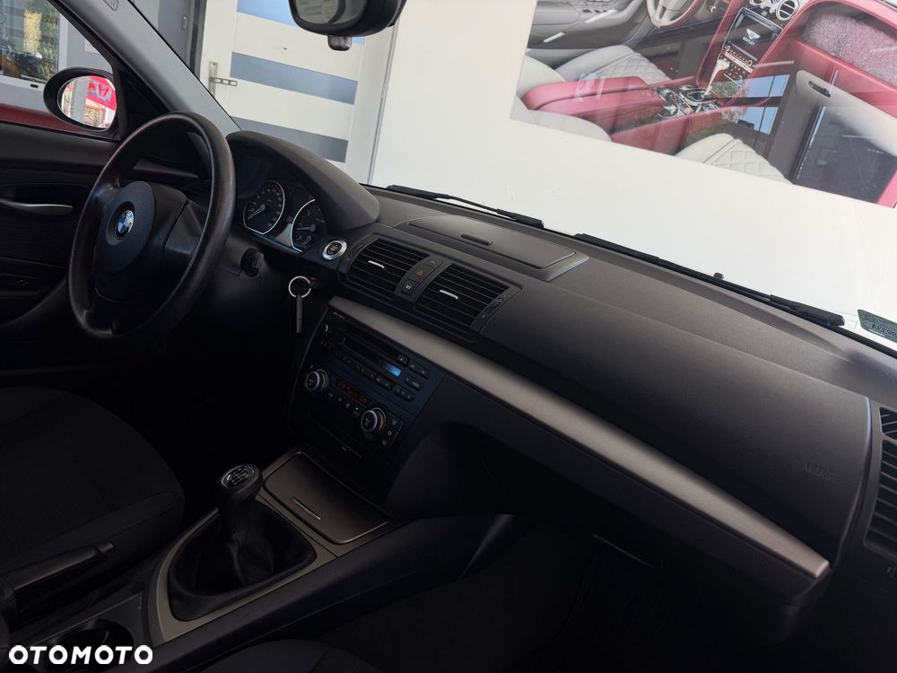 BMW Seria 1 - 34