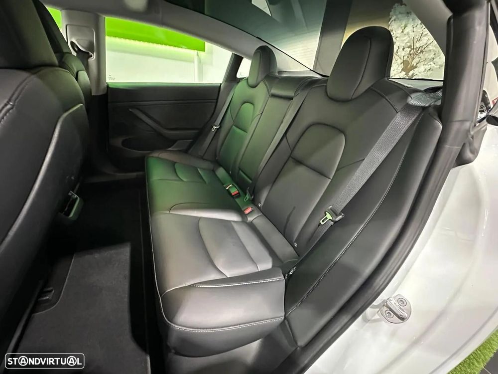 Tesla Model 3 Standard RWD - 8