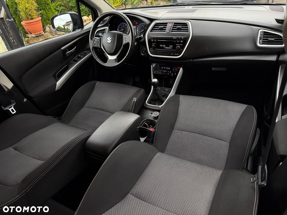 Suzuki SX4 S-Cross 1.6 VVT 4x4 limited - 23