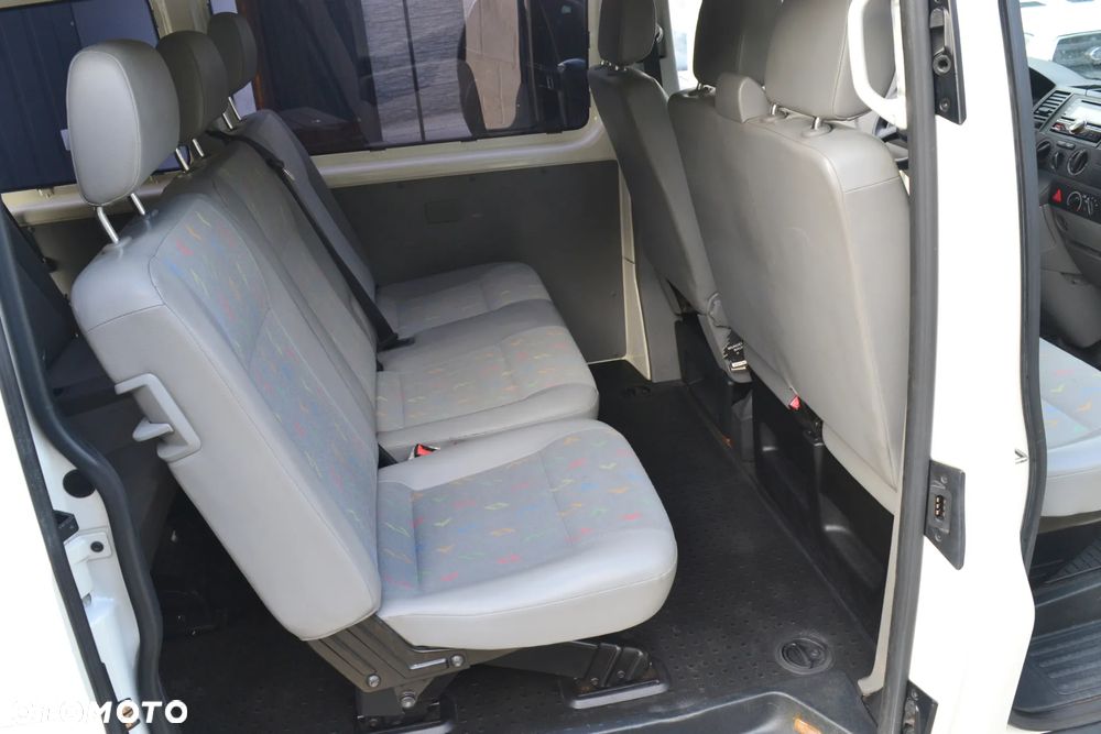 Volkswagen Transporter Caravelle Lang Comfortline - 22