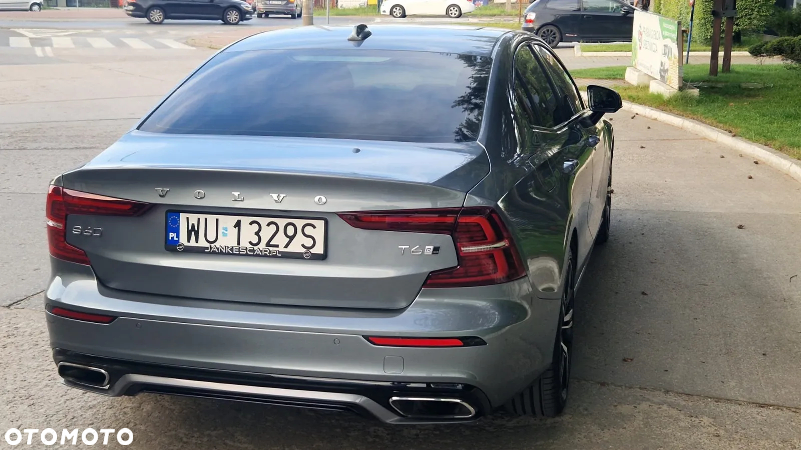 Volvo S60 T6 AWD R-Design - 7
