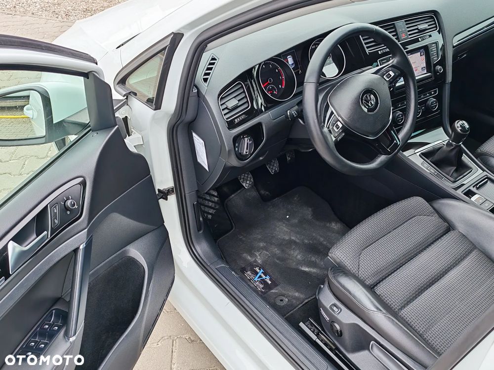 Volkswagen Golf 1.4 TSI BlueMotion Technology Comfortline - 17