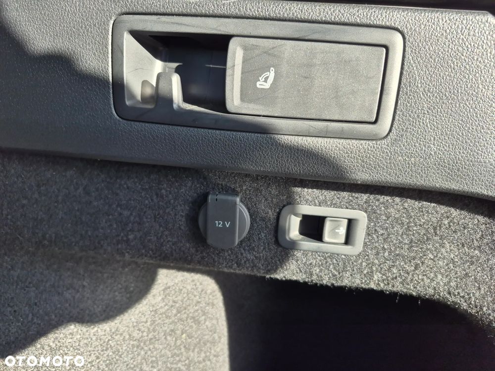 Volkswagen Passat ver-2-0-tdi-scr-dsg-elegance - 20