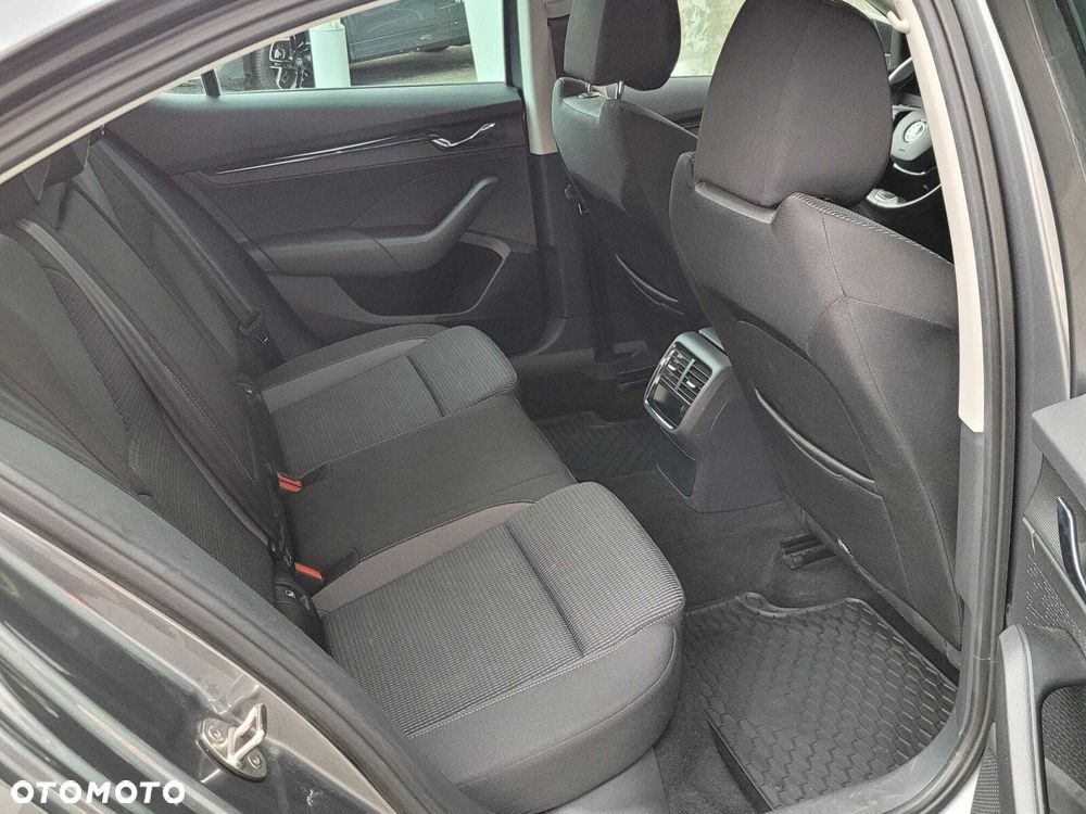 Skoda Octavia - 9