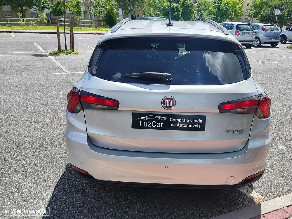 Fiat Tipo Station Wagon 1.3 M-Jet Easy - 9