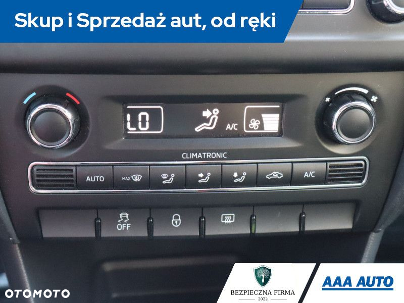 Skoda RAPID - 14