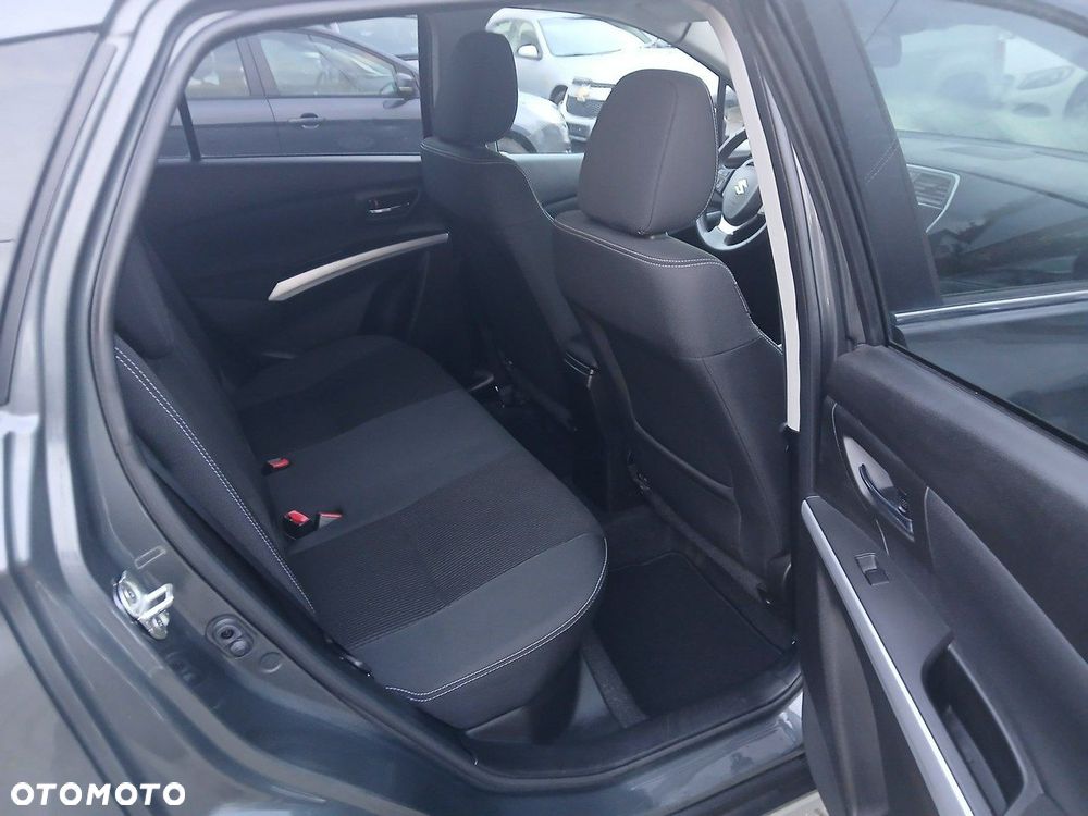 Suzuki SX4 S-Cross - 25