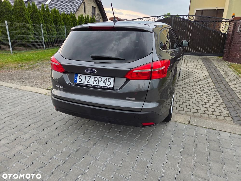 Ford Focus 1.0 EcoBoost Titanium Business - 10