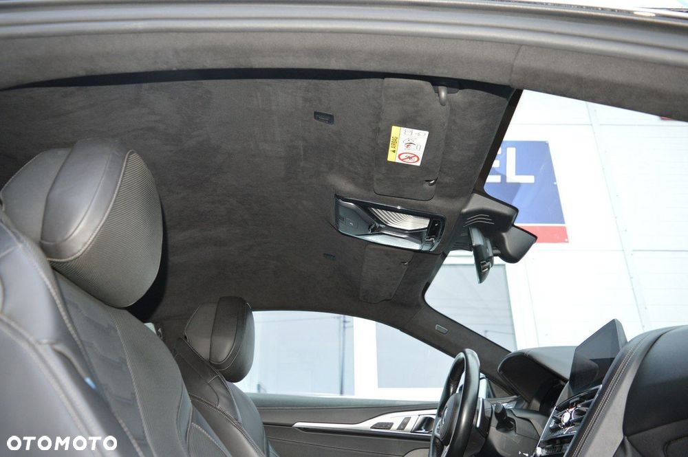 BMW Seria 8 840d xDrive - 33