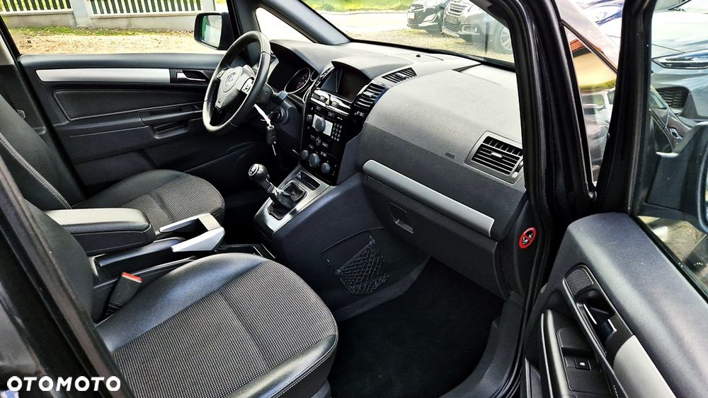 Opel Zafira 2010