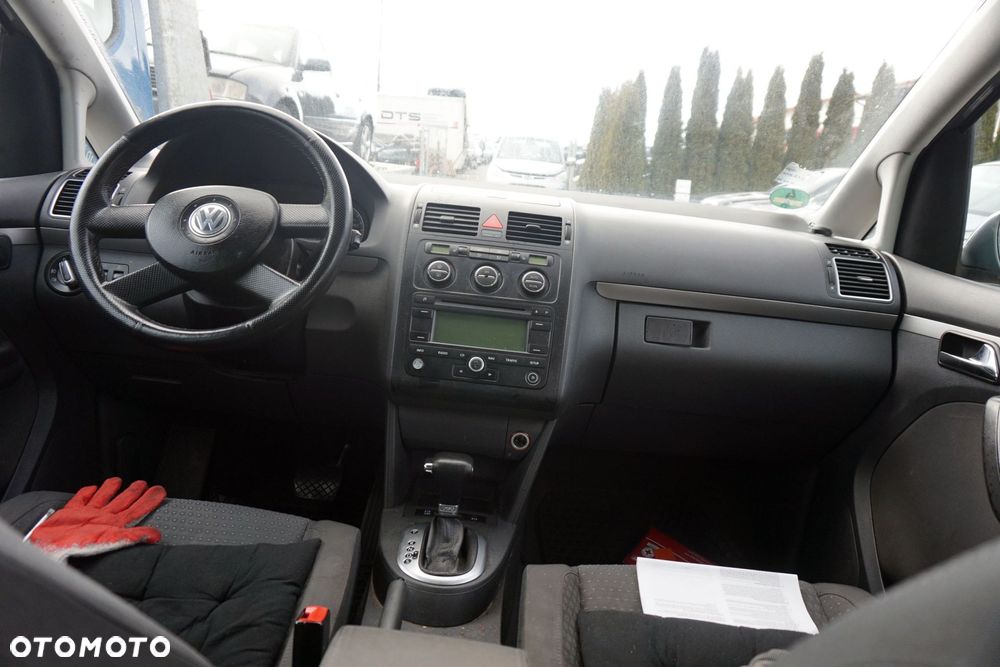 VOLKSWAGEN TOURAN I 1T 2005 LA7X 2.0 TDI BKD 140KM HJP SZARY na części - 9