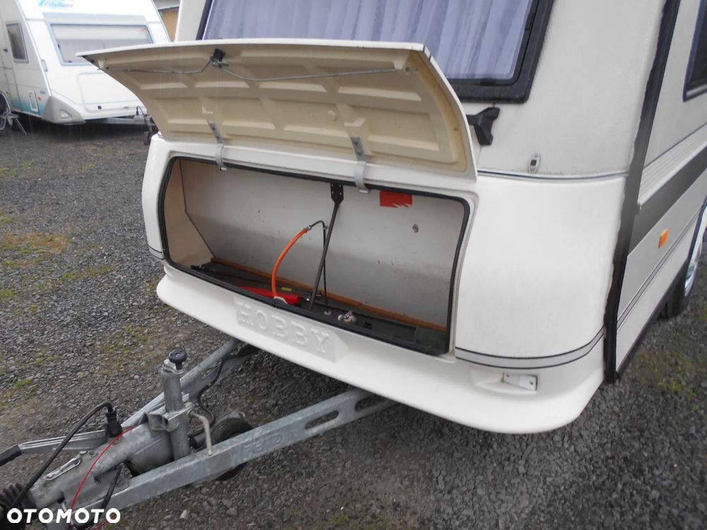 Hobby DE LUXE 350 - 21