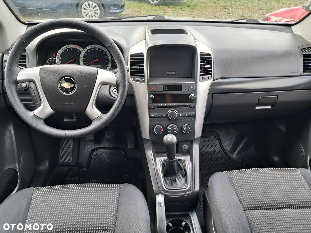 Chevrolet Captiva 2.4 2WD 5 Sitzer LS - 16