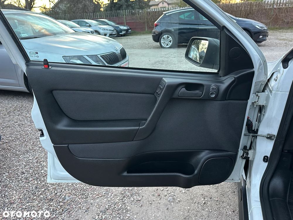 Opel Astra - 10