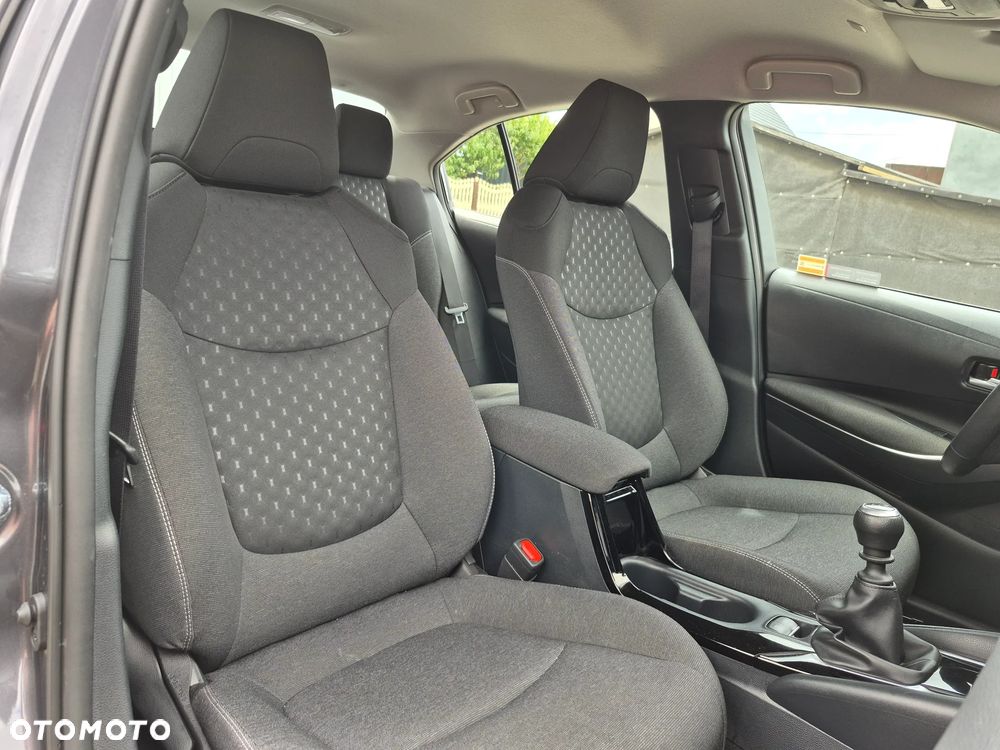 Toyota Corolla 1.5 Comfort - 17