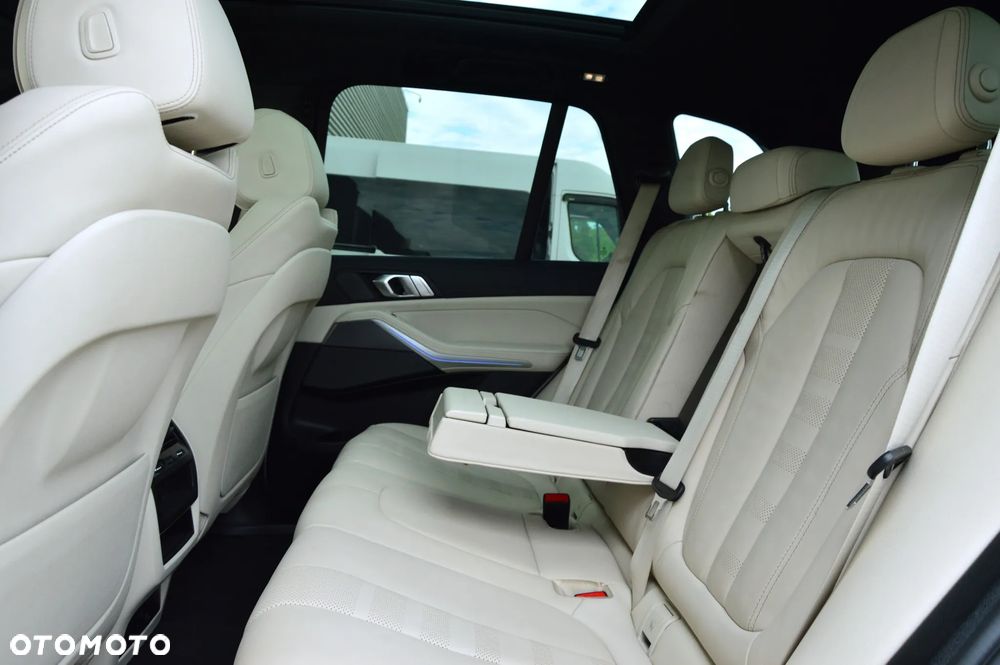 BMW X5 xDrive25d - 16