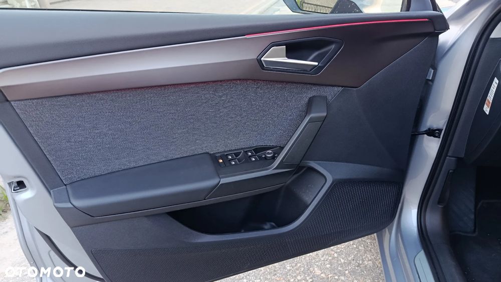 Seat Leon 2.0 TDI DSG Xcellence - 11