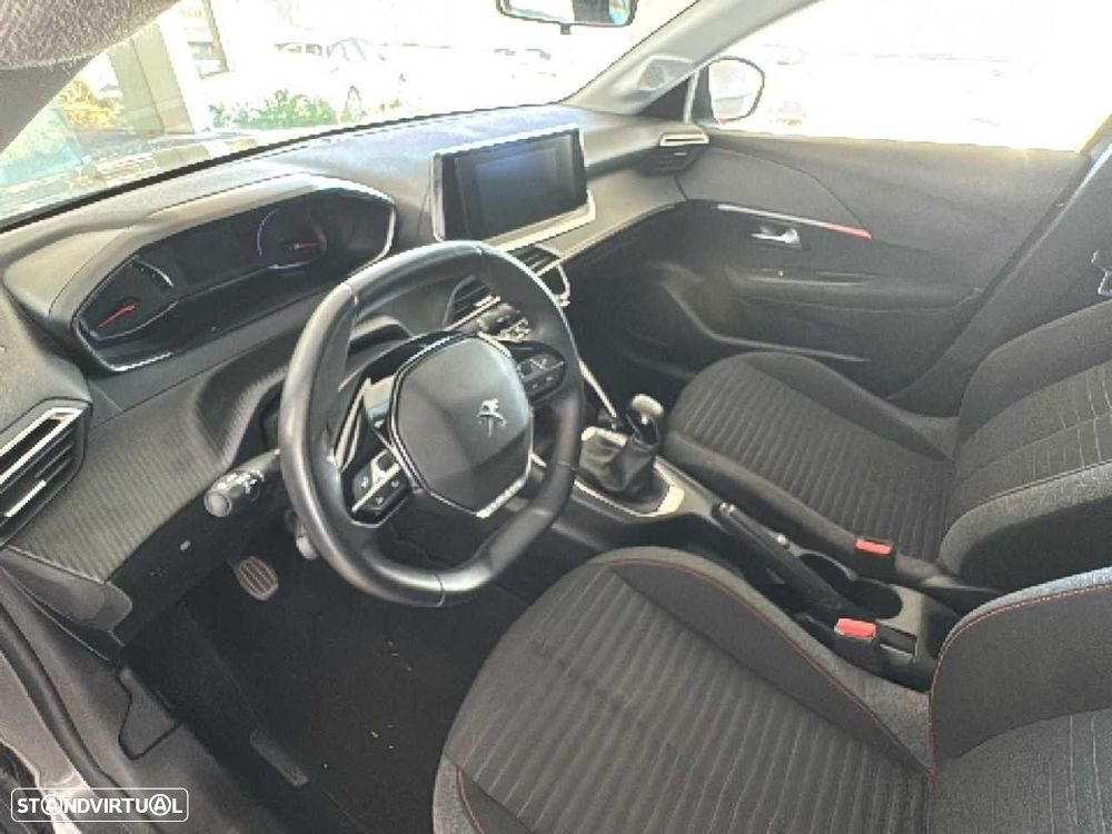 Peugeot 208 1.2 PureTech Active Pack - 12