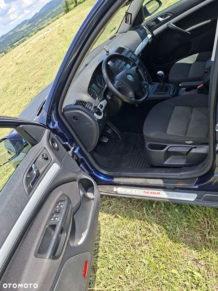 Skoda Octavia 2.0 TDI DPF Scout 4x4 - 10