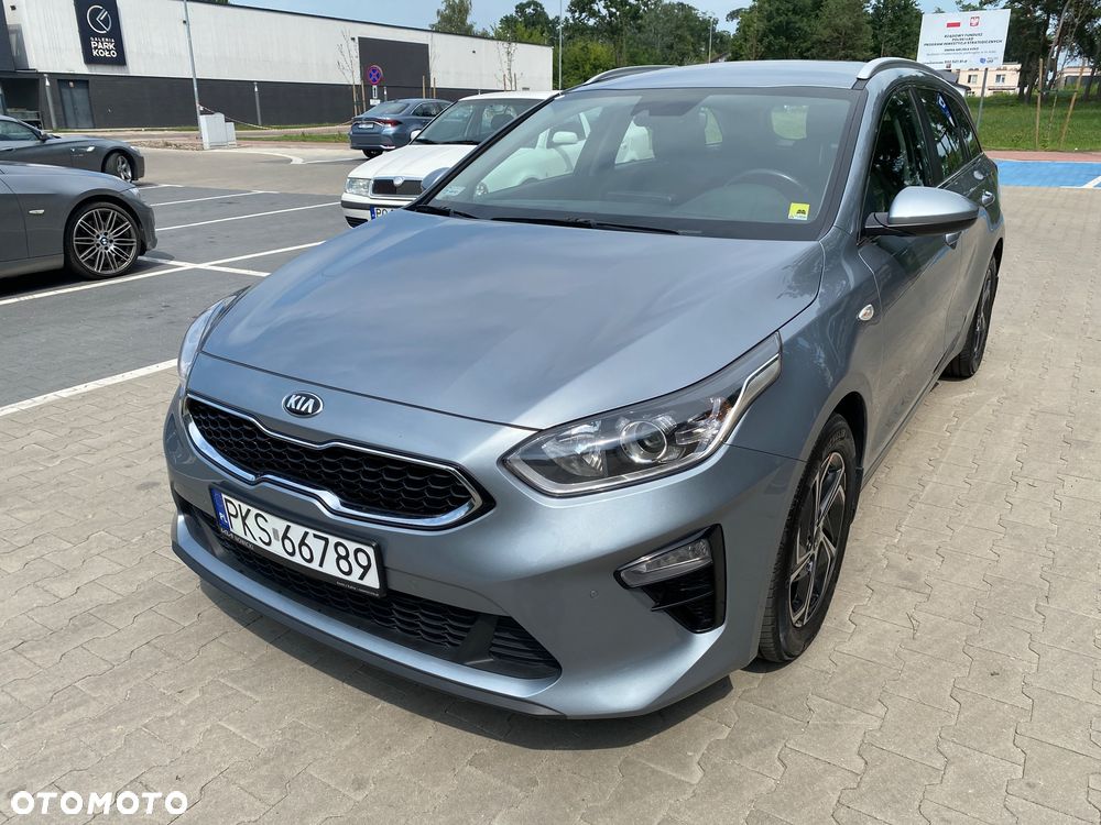 Kia Ceed 1.6 CRDi mHEV L - 14