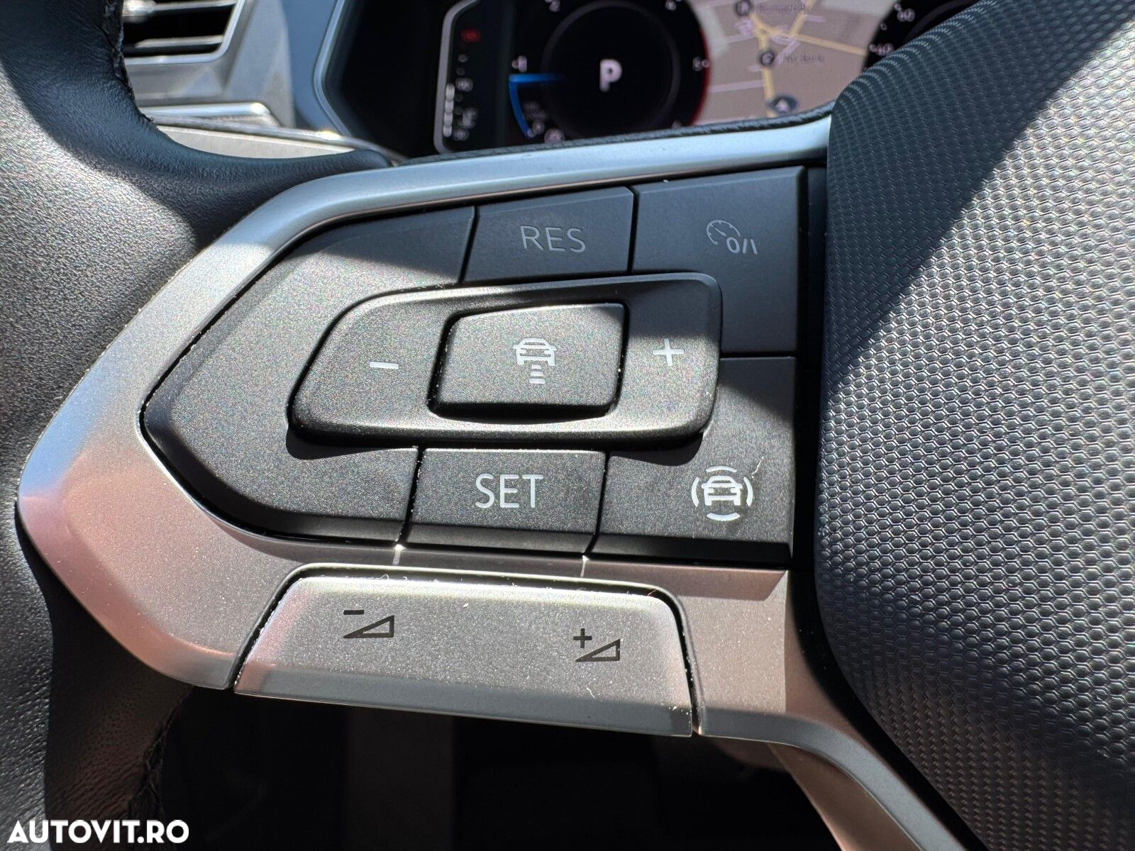 Volkswagen Tiguan - 15