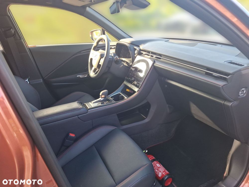 Lexus LBX 1.5 Hybrid Emotion - 15