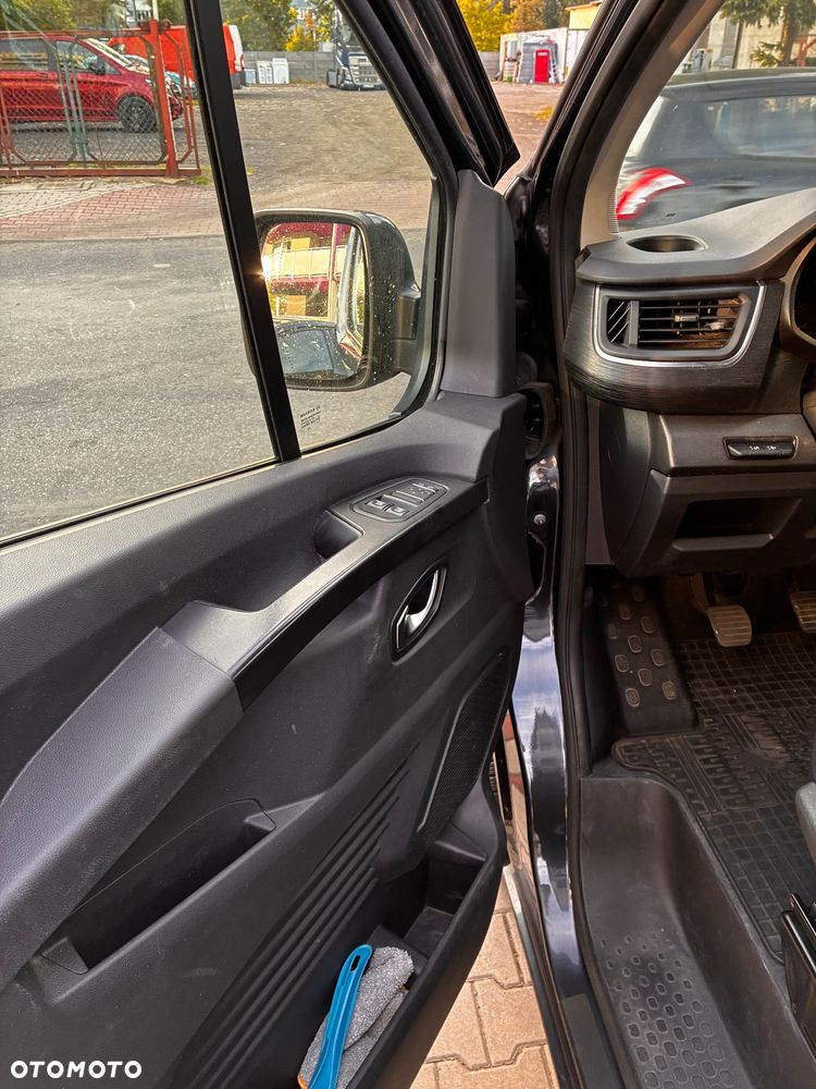 Renault Trafic - 4