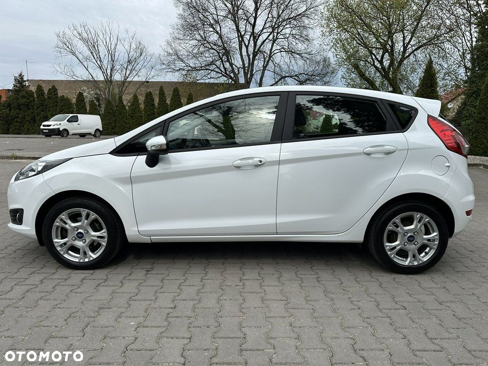 Ford Fiesta - 2
