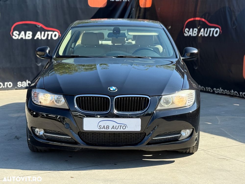 BMW Seria 3 318d - 3