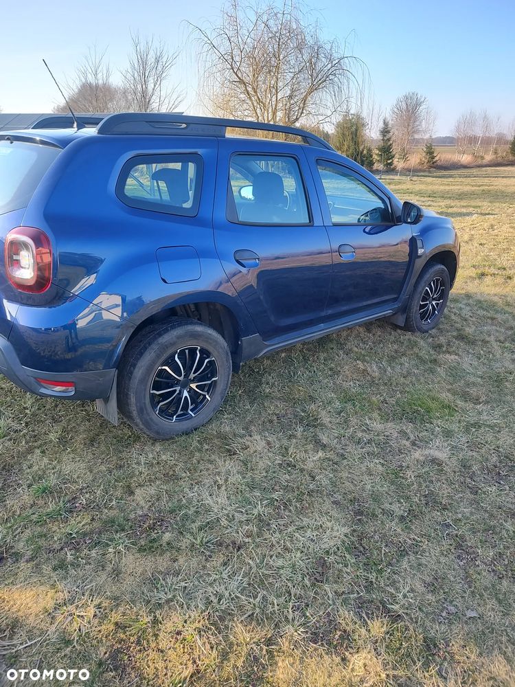 Dacia Duster SCe 115 2WD Essential - 4