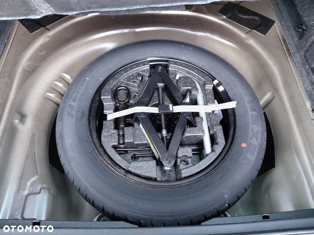 Skoda Superb 2.0 TDI SCR Style DSG - 14