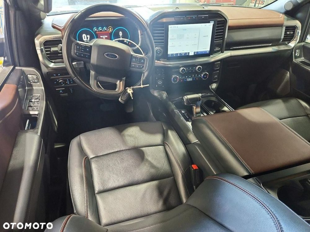 Ford F150 - 8