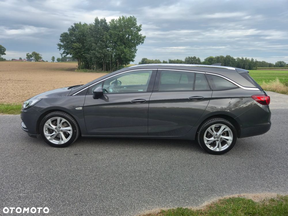 Opel Astra 1.6 CDTI Dynamic - 9