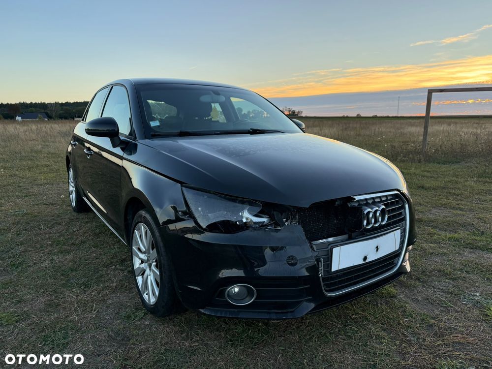 Audi A1 Sportback 1.6 TDI Attraction - 11