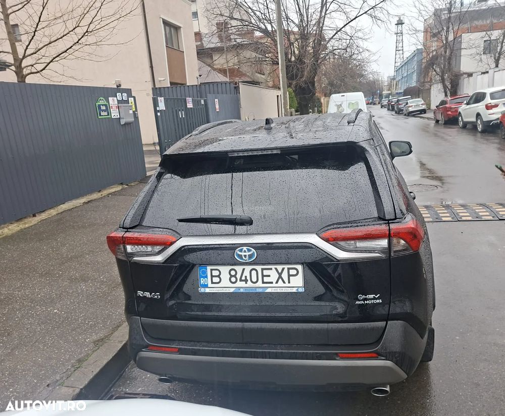 TOYOTA RAV4 2024 — imagine 3