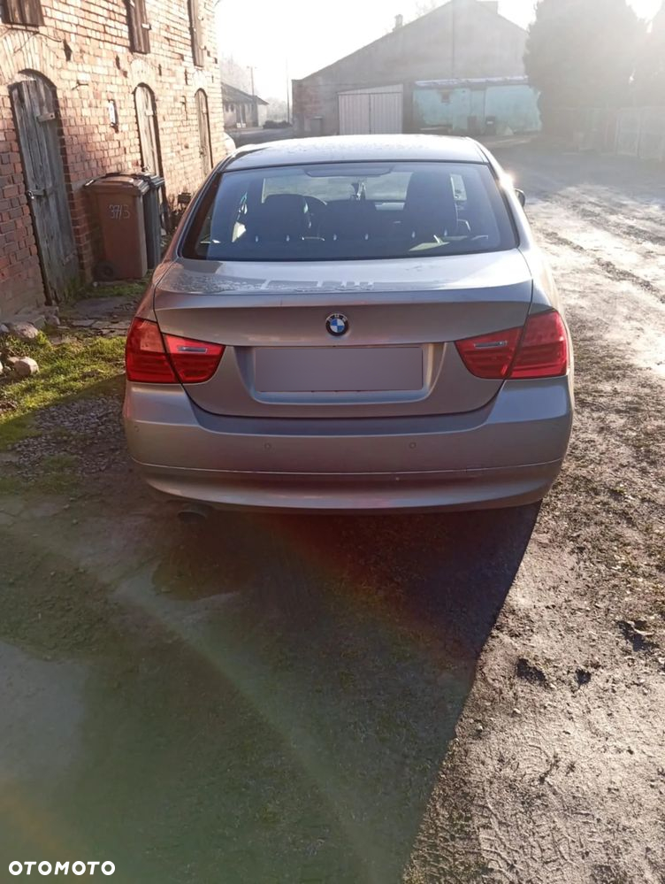 BMW Seria 3 - 13