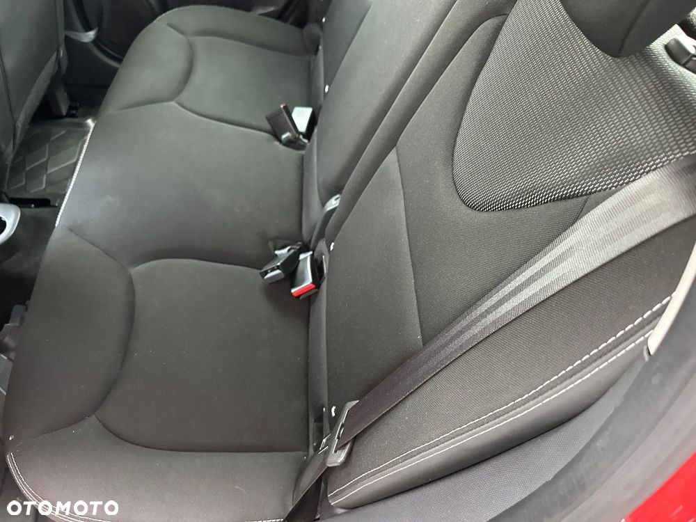 Renault Clio 0.9 TCe Techno Feel - 11