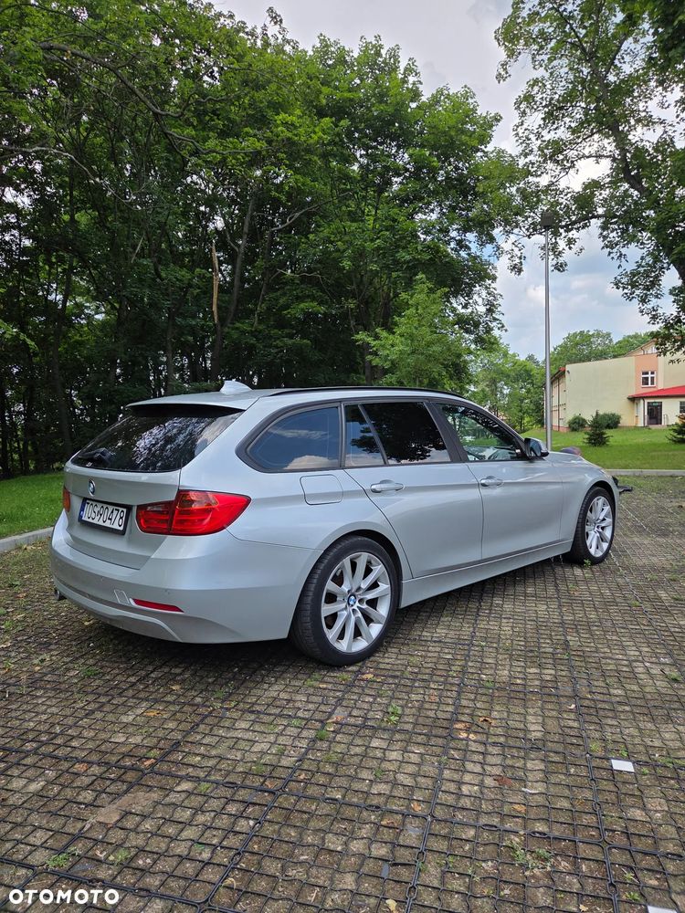 BMW Seria 3 320d DPF - 23