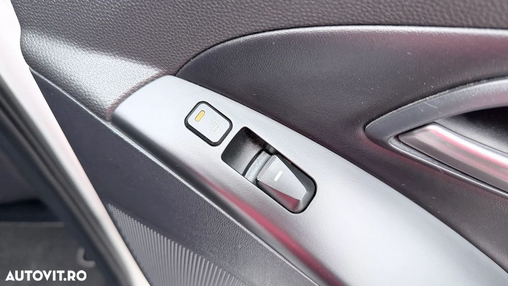 Hyundai ix35 2.0 CRDI 4WD Premium - 22