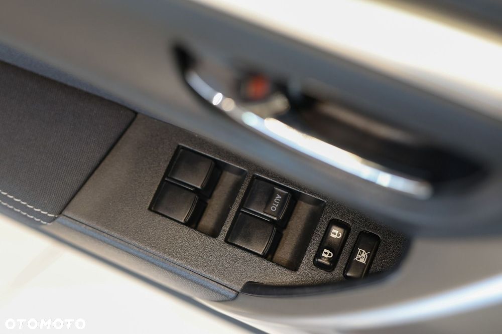 Toyota Corolla - 11