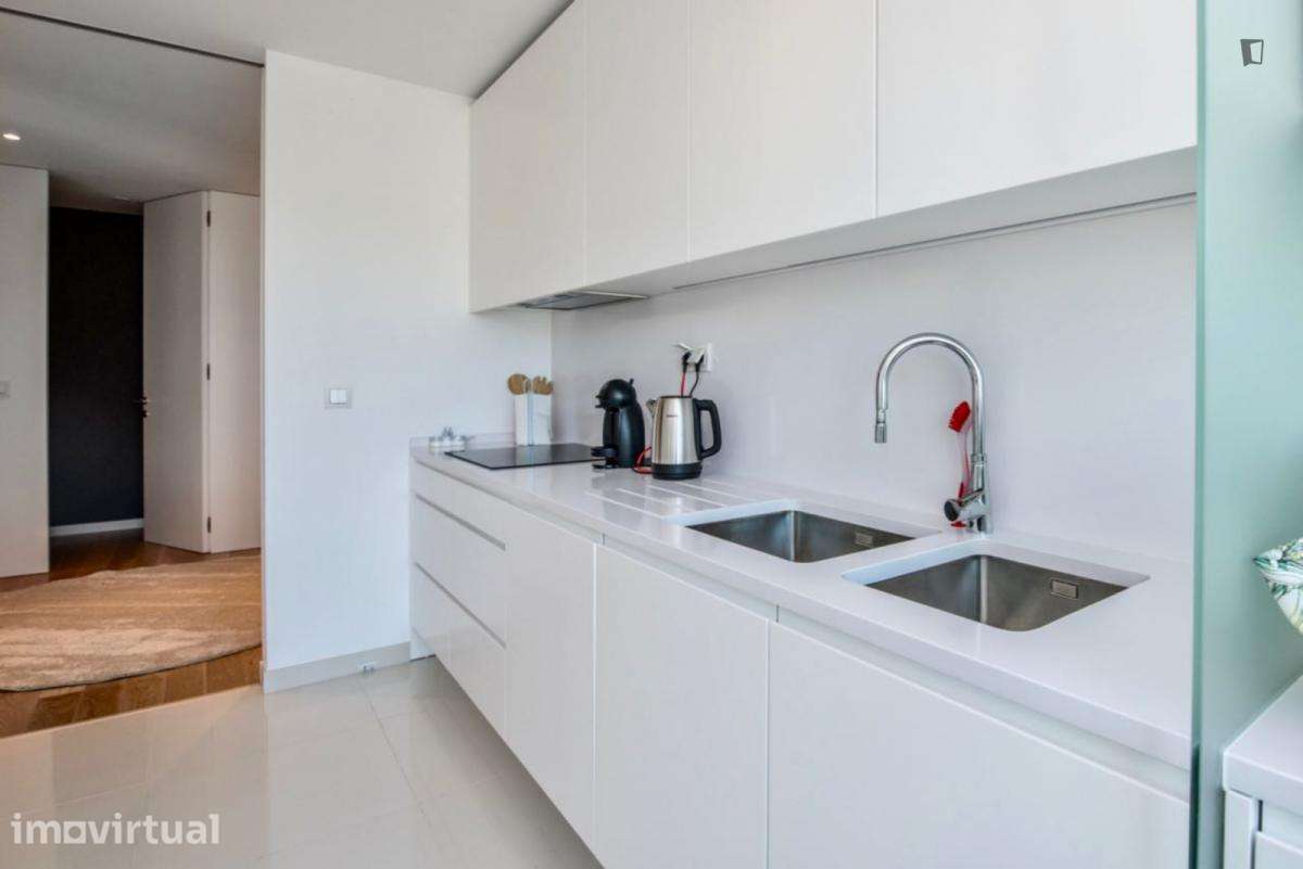 Apartamento com 2 quartos - localizado em Benfica Lisbon - Grande imagem: 5/20