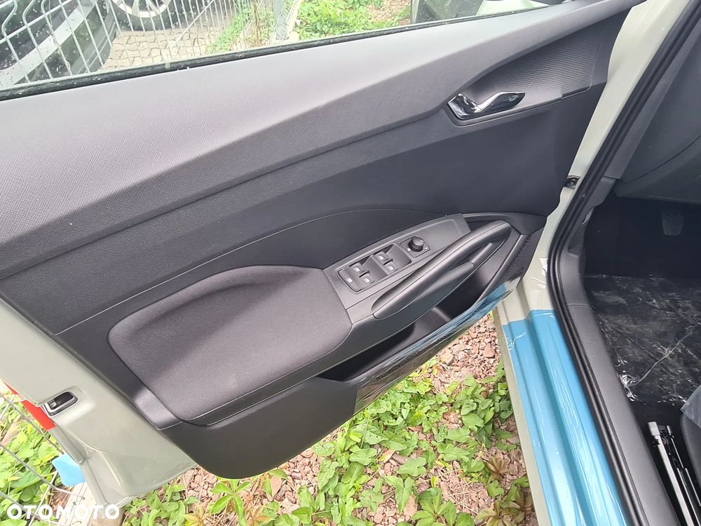 Skoda Fabia 1.0 TSI Drive - 6