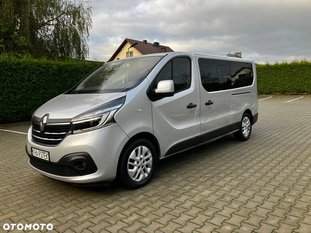 Renault Trafic Grand SpaceClass 2.0 dCi EDC - 32