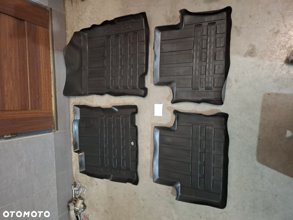 Dywaniki gumowe komplet Nissan Qashqai II J11 Lift 2017 rok - 1