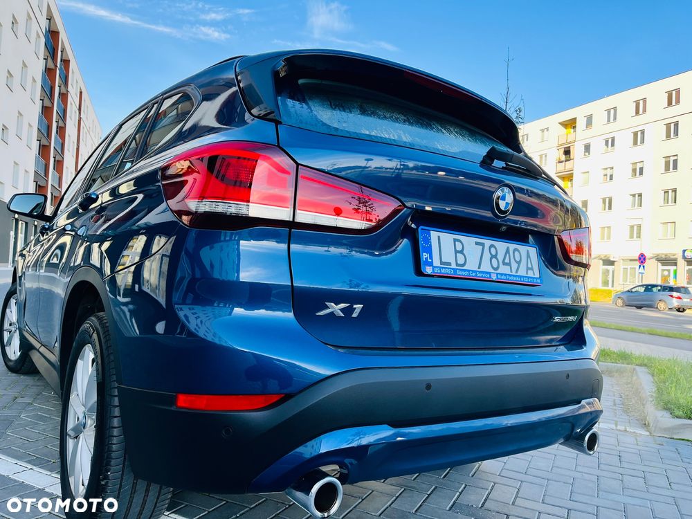 BMW X1 sDrive18d Business Edition - 9